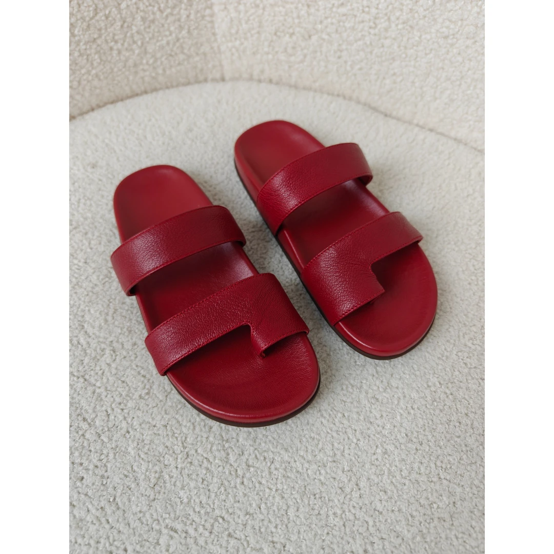 老王甄选 夏季新款 简约柔软舒适平底套趾款女士拖鞋