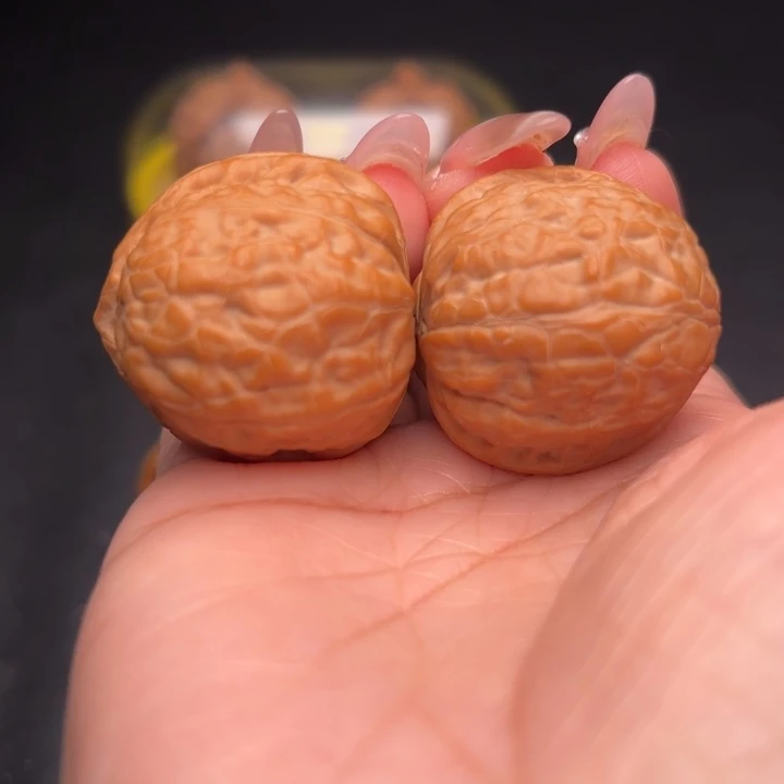 把件桃核39舍利狮子头