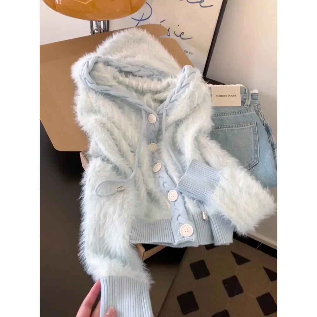 2026秋冬季新款韩系慵懒风蓝色连帽针织开衫女高级感软糯显瘦毛衣