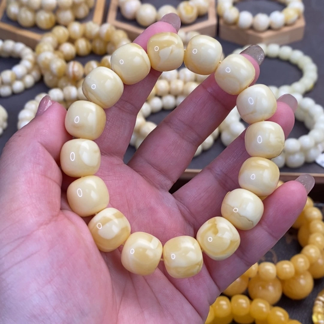 蜜蜡未镶嵌裸石14➕