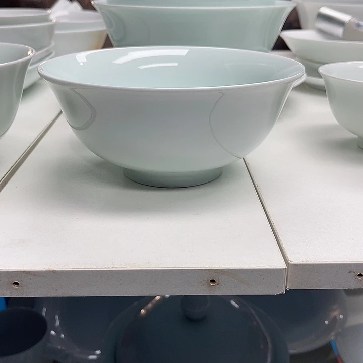 瓷片云青七英寸正德面碗两个，包邮