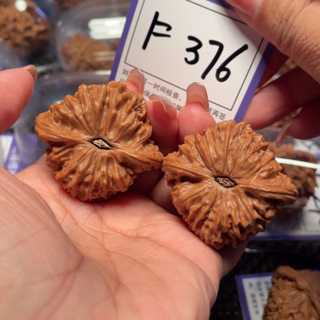 把件桃核376号南疆石43