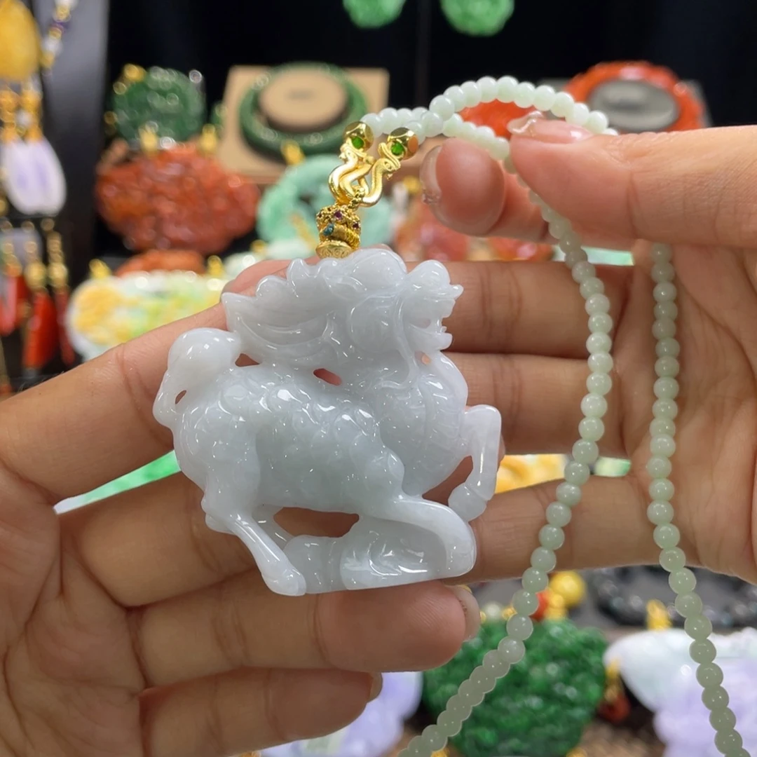 翡翠颈饰未镶嵌代编织