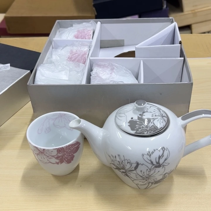 手工艺品琉璃瓷器瓷器