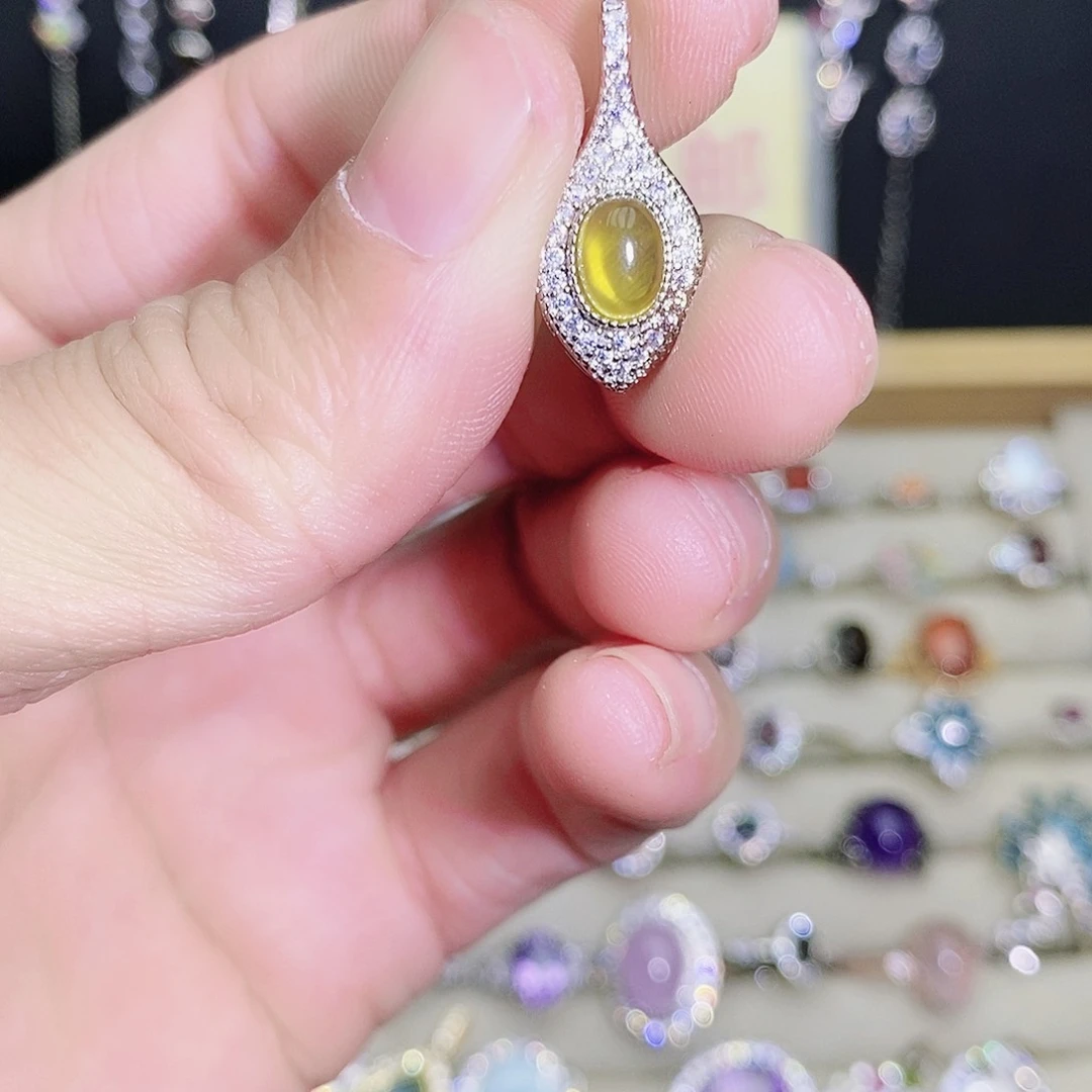 吊坠(不含链)未镶嵌水晶