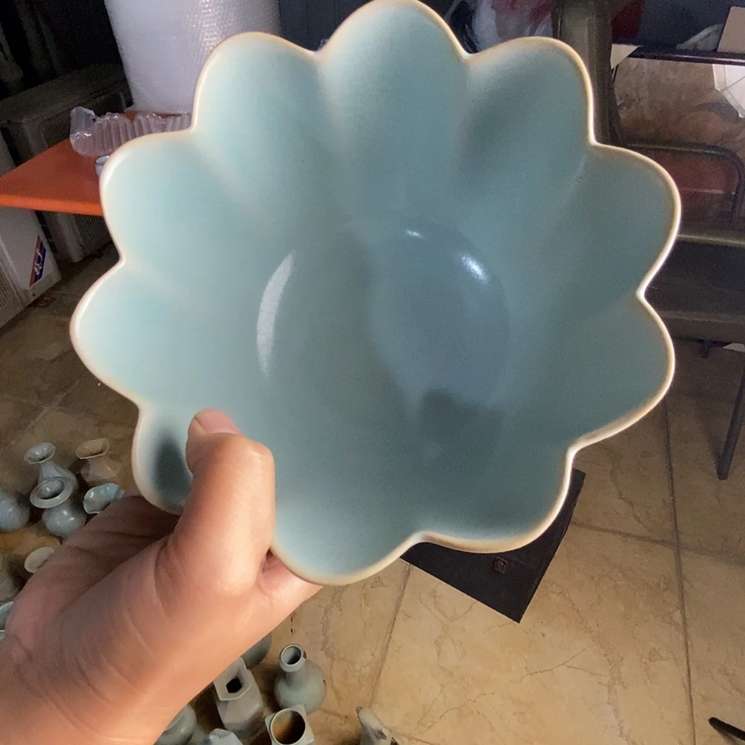 长***树汝窑的一个莲花碗