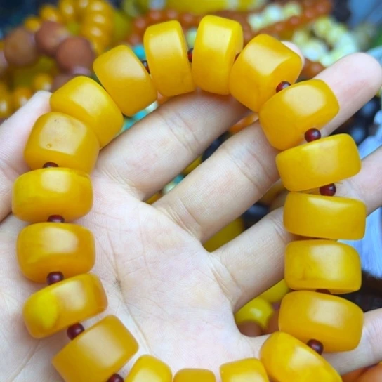 琥珀未镶嵌手链蜜蜡