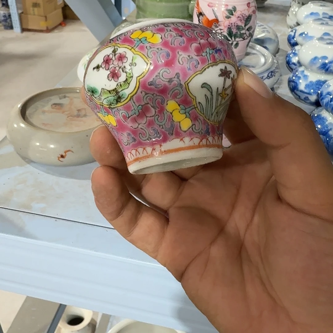 瓷片摆件等方式在不同行业