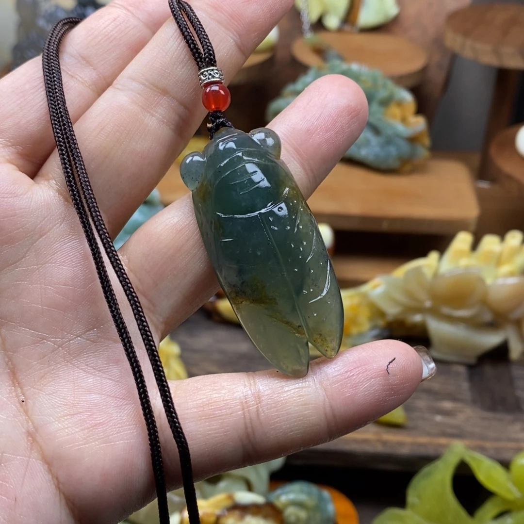 蛇纹石玉未镶嵌吊坠(赠链)