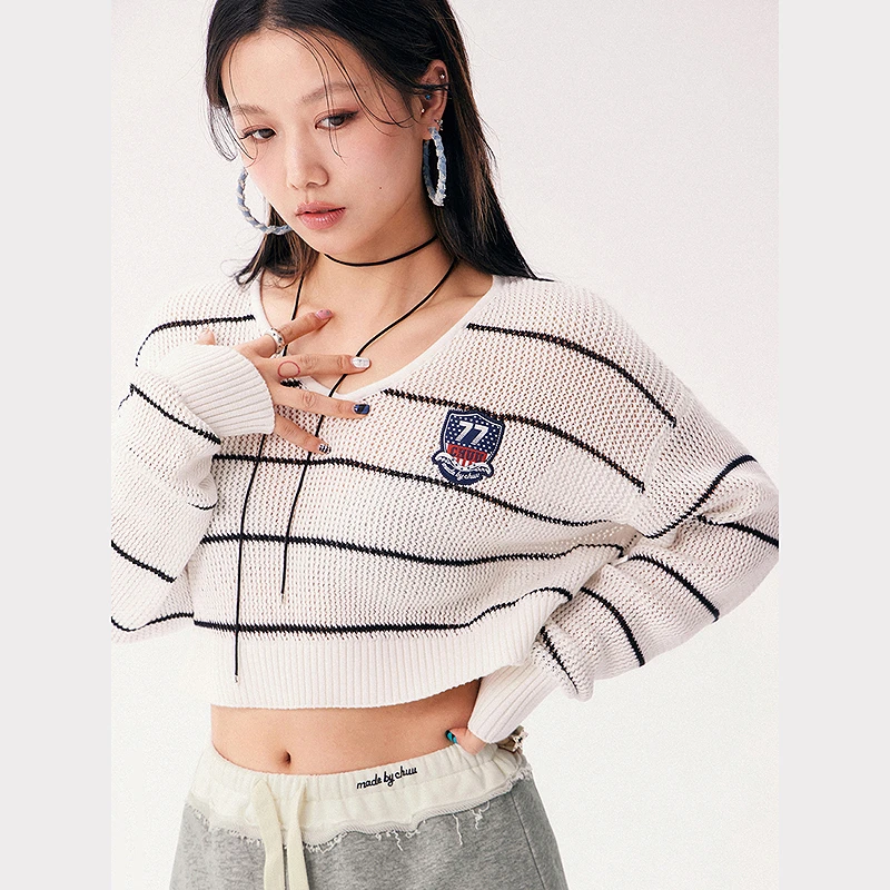 CHUU夏季女装条纹V领设计百搭休闲风穿搭镂空宽松简约针织衫