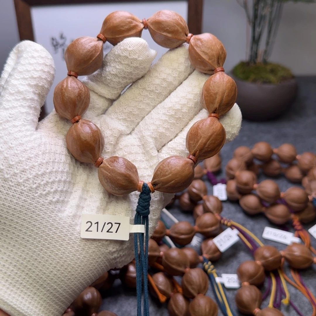 逛***逛橄榄核手串/手链21/27鲨鱼背