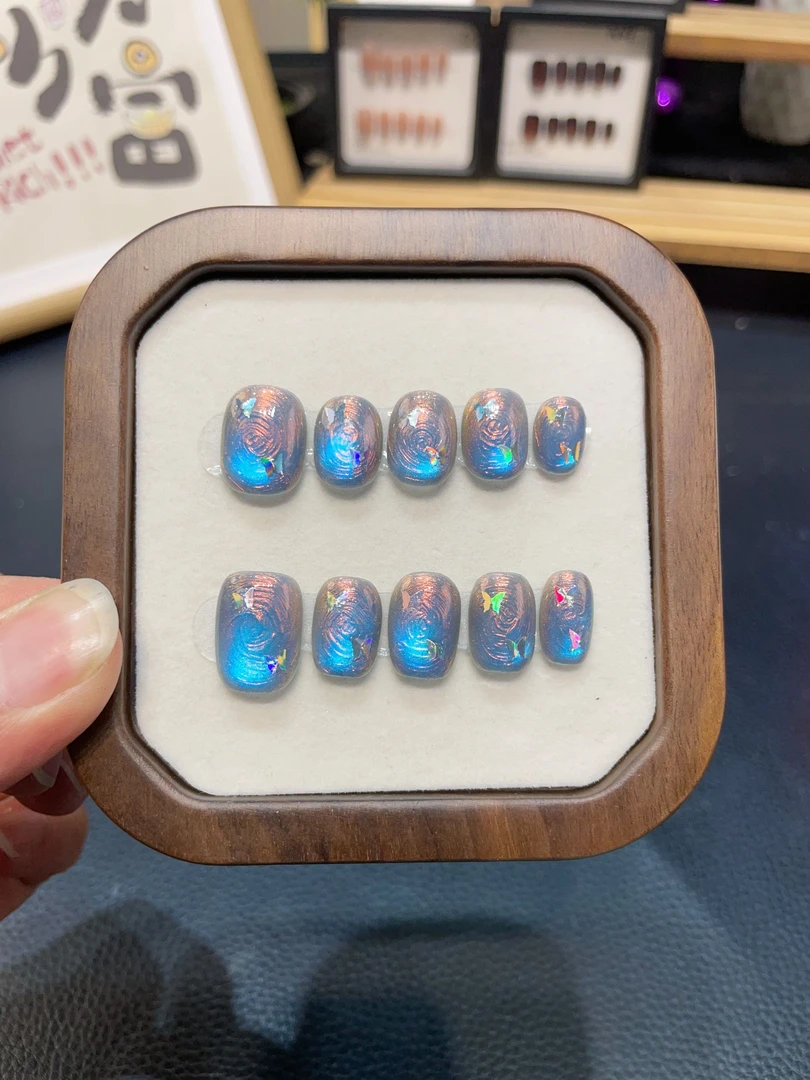 上新【漩涡蝴蝶】纯手工穿戴甲猫眼系列气质短甲显白款