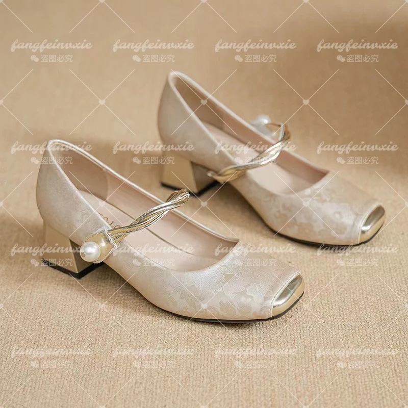 【翘颜品牌】国风浅口透气时尚低跟软底气质百搭新中式单鞋XB332