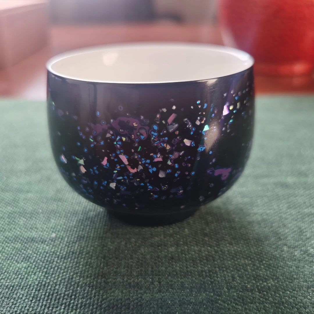 沈绍安大漆碧海星河黑色星辰杯 螺钿镶嵌 欧珀镶嵌 瓷台 非遗