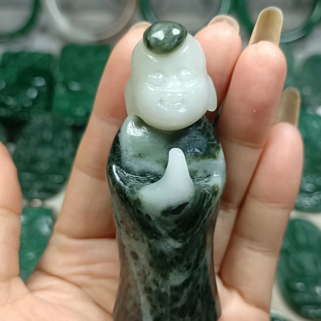 独山玉未镶嵌善财童子