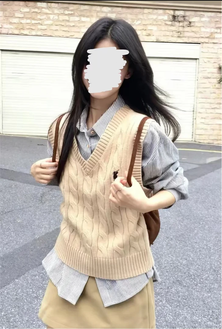 清妍早秋流行风格一整套ootd穿搭马甲35525短裙35522衬衫35326