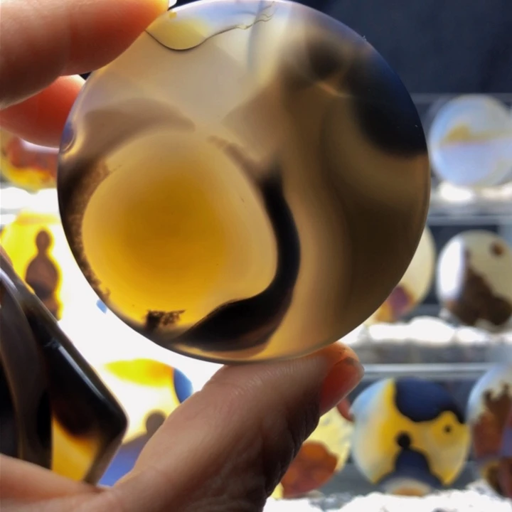 合金玛瑙/玉髓珠宝奇石53