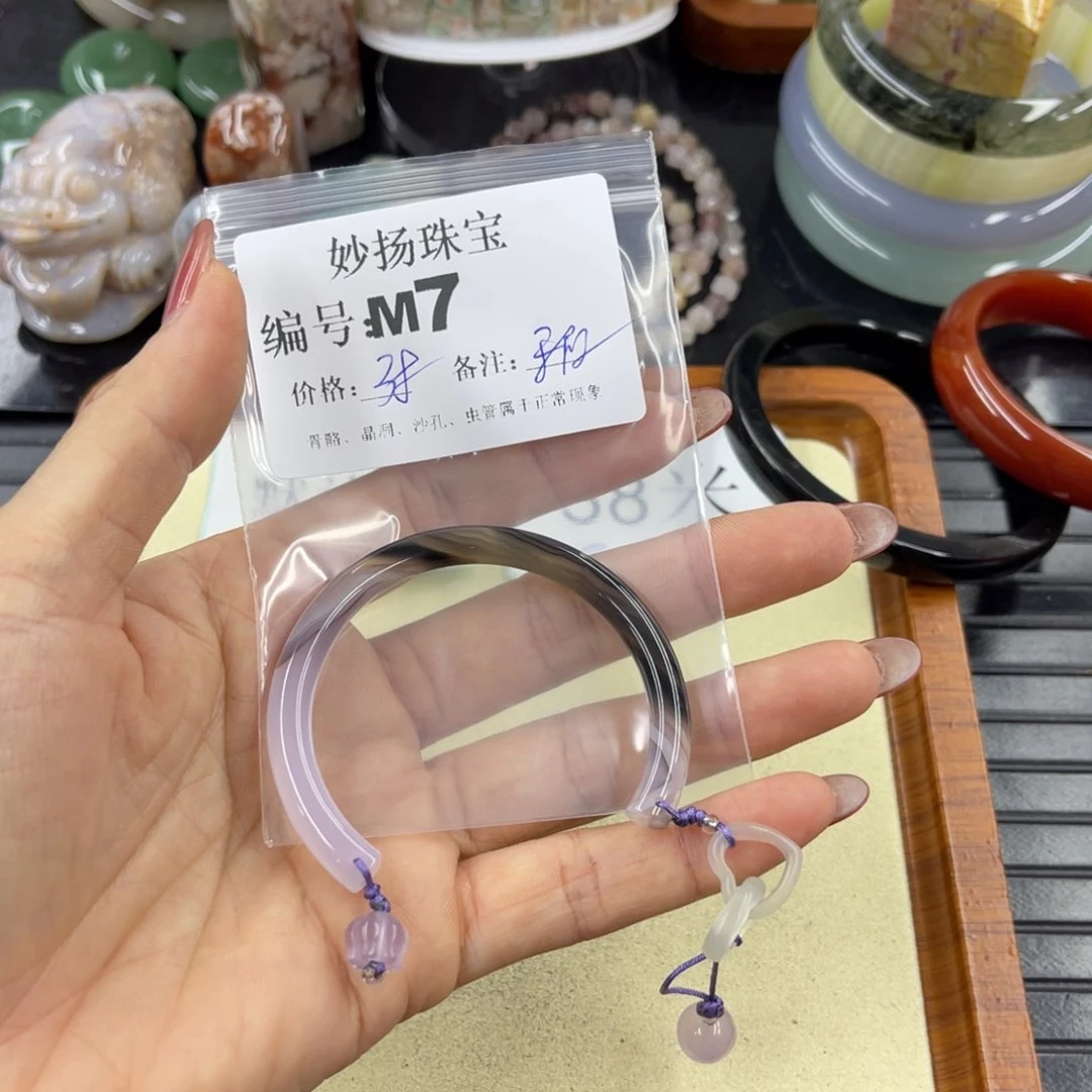 石英质玉默认有瑕未镶嵌归*