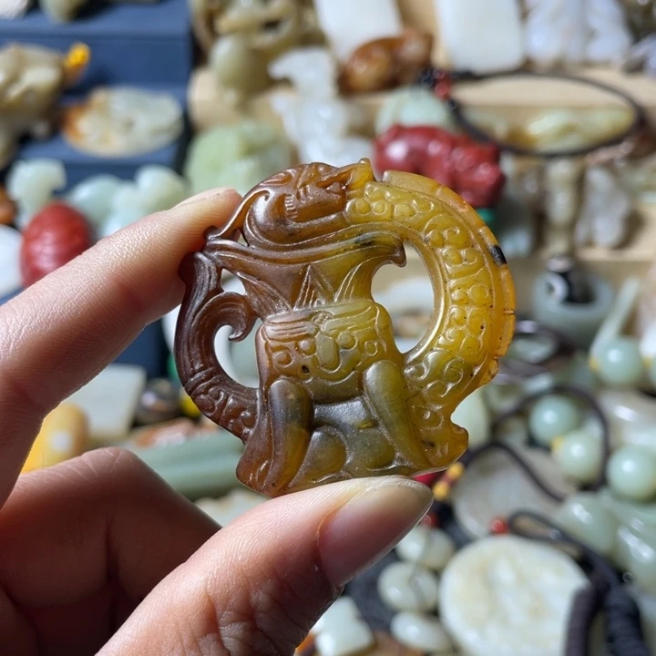 和田玉未镶嵌吊坠(不含链)