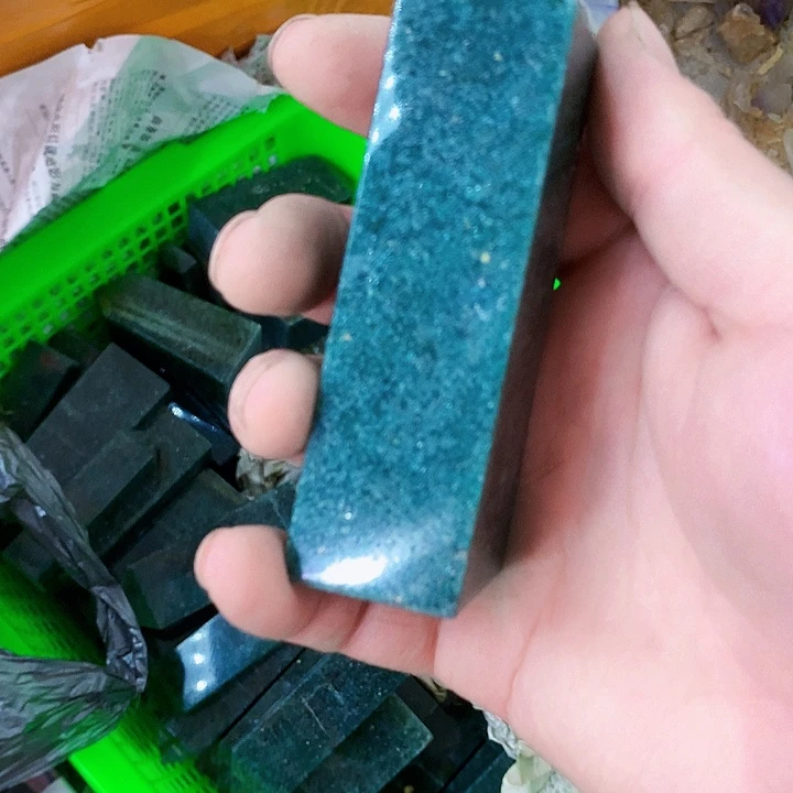 奶***麦石材1866955669666655