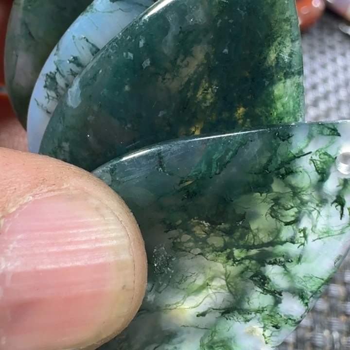 霖***阁玛瑙/玉髓未镶嵌颈饰