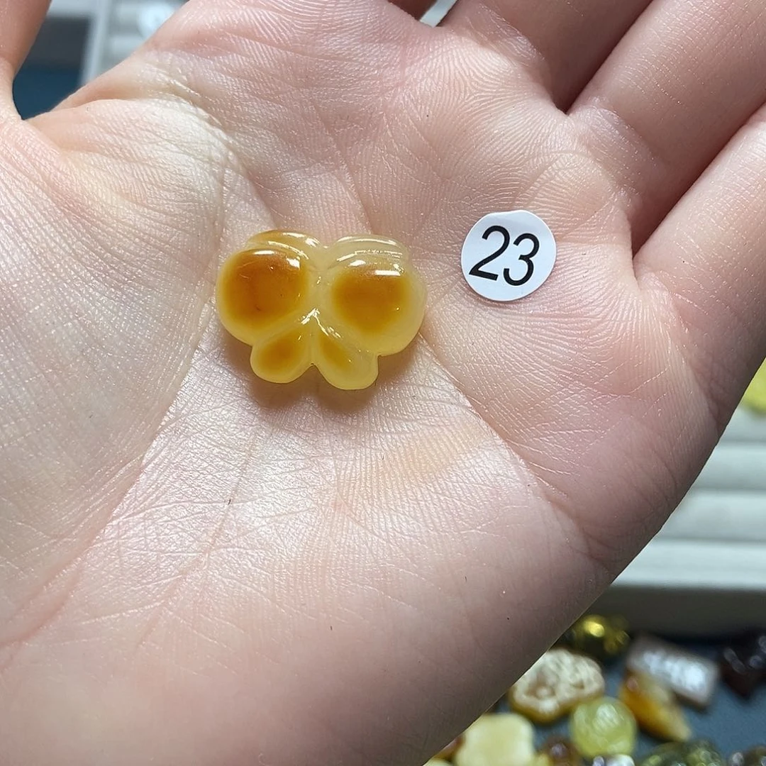 琥珀裸石未镶嵌s**w，