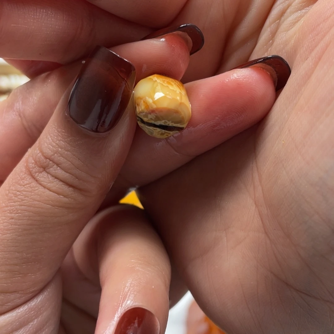 Y***r定制琥珀未镶嵌天然蜜蜡原石