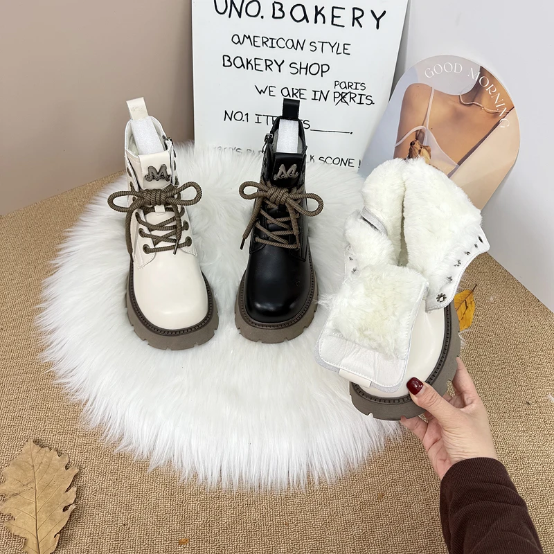 厚底羊毛雪地靴女2025冬季新款保暖加绒防水棉鞋时尚配裙马丁短靴