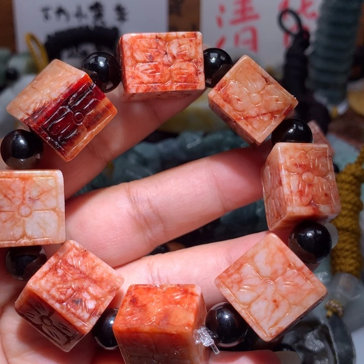 翡翠未镶嵌颈饰保真天然A货翡翠