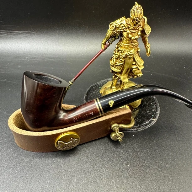 爱尔兰～彼得森石楠木烟斗127型