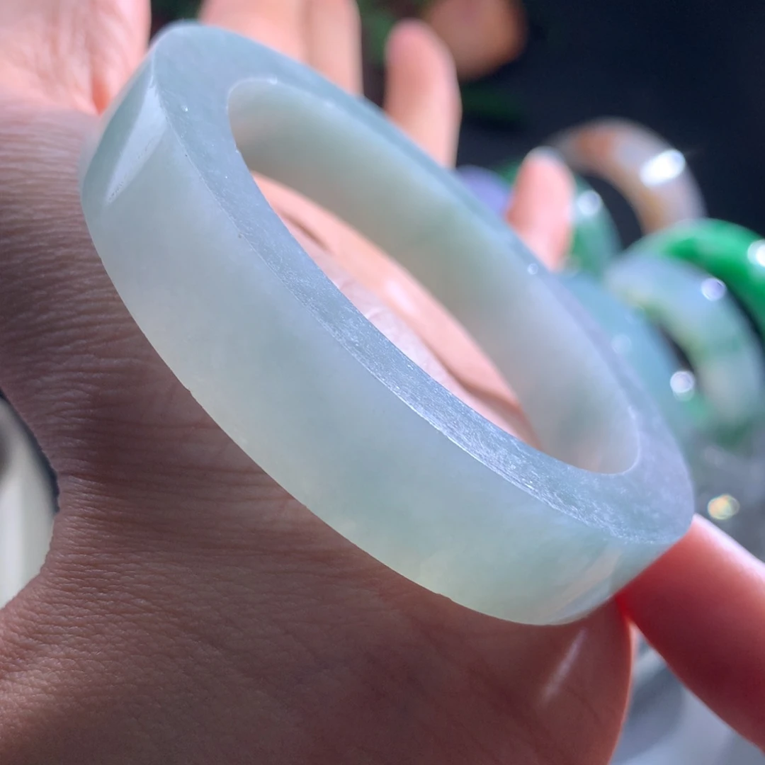 定制翡翠手镯未镶嵌