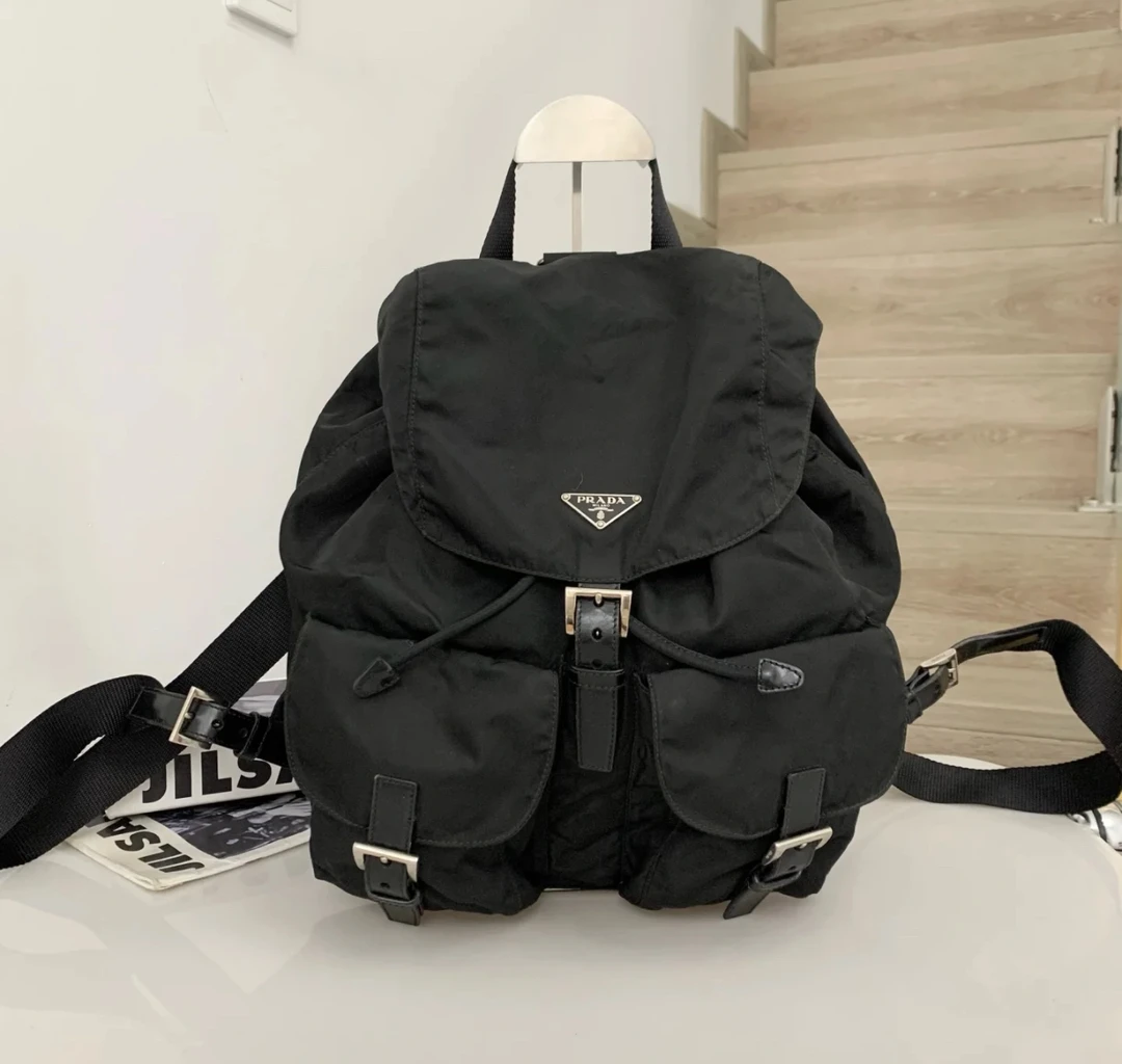 99新 Prada/普拉达 大吉中古3/Prada普拉达黑银降落伞双肩包大号