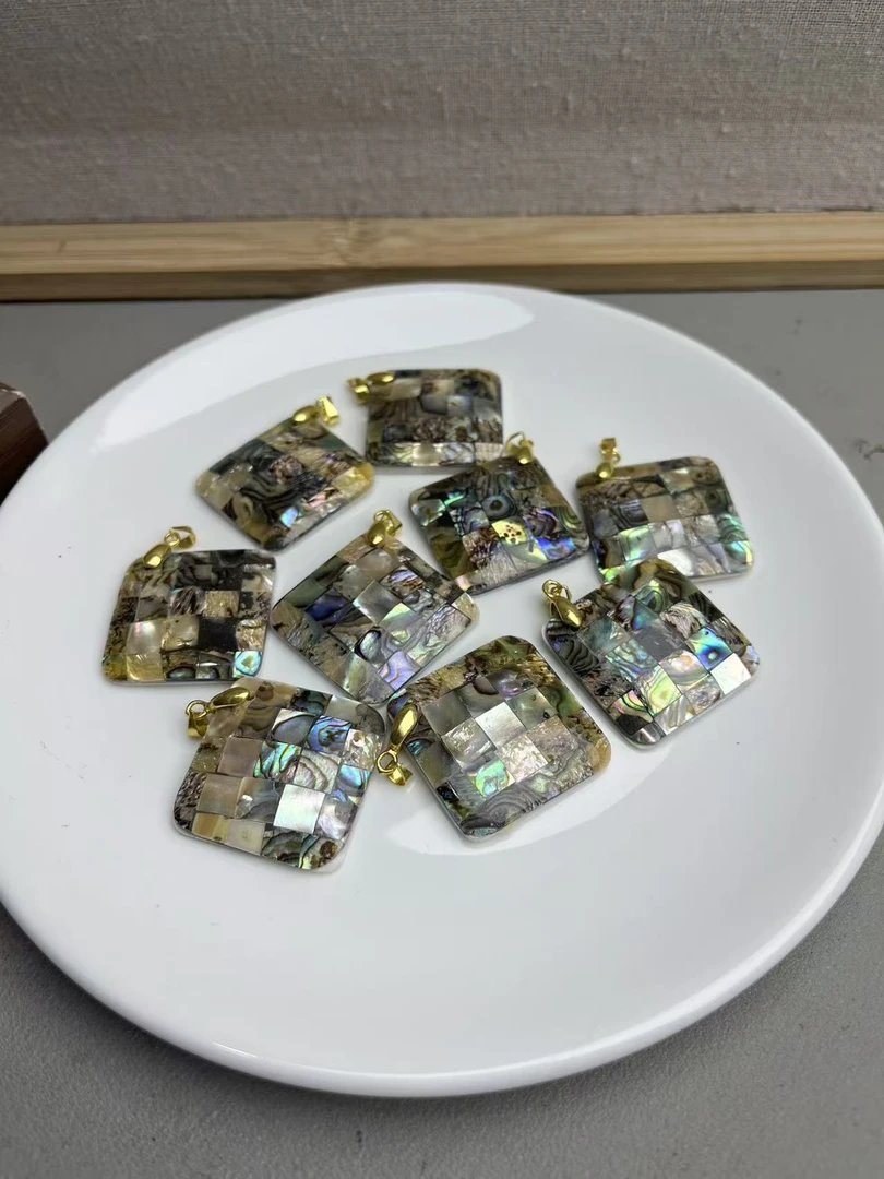 天然30mm左右鲍鱼贝对角方片型吊坠带瓜子吊坠扣头半成品等