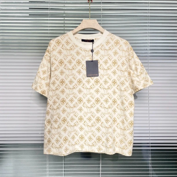 99新 LouisVuitton/路易威登 24早春 老花满印 短袖 米色 k946