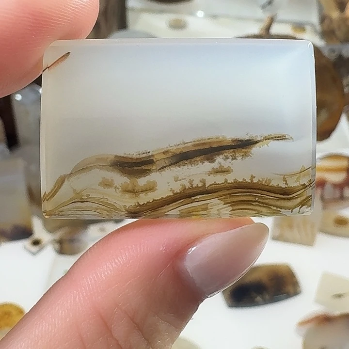 玛瑙/玉髓未镶嵌珠宝奇石