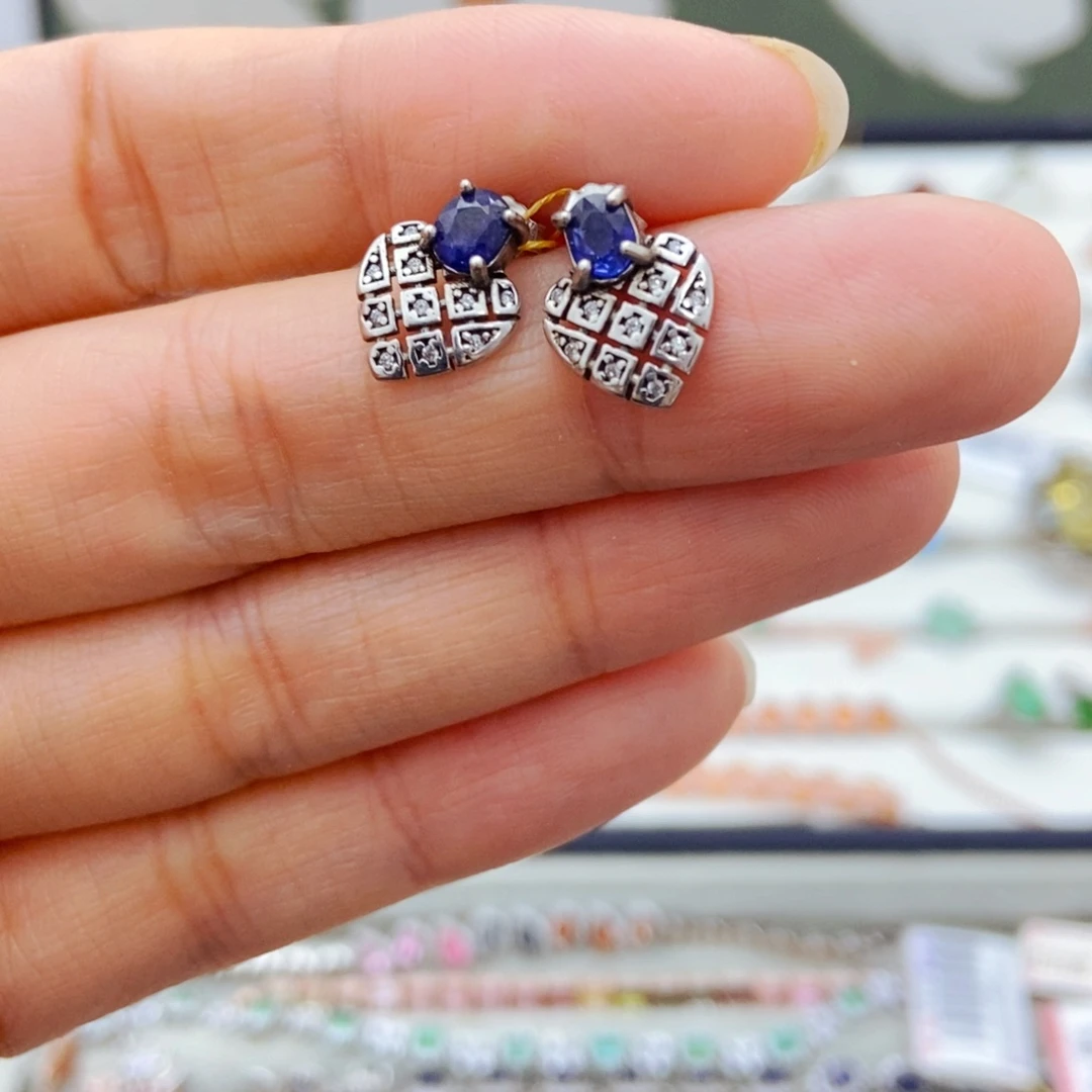 耳饰蓝宝石银S925镶嵌