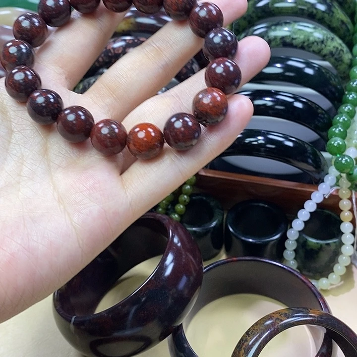 方钠石未镶嵌红伊丁卡12手串