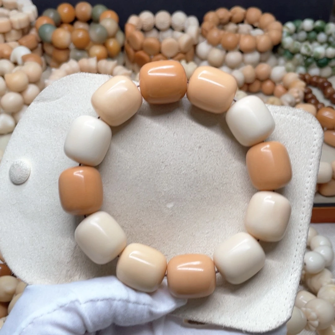 菩提根/象牙果吊坠瑕疵有裂23年糕958