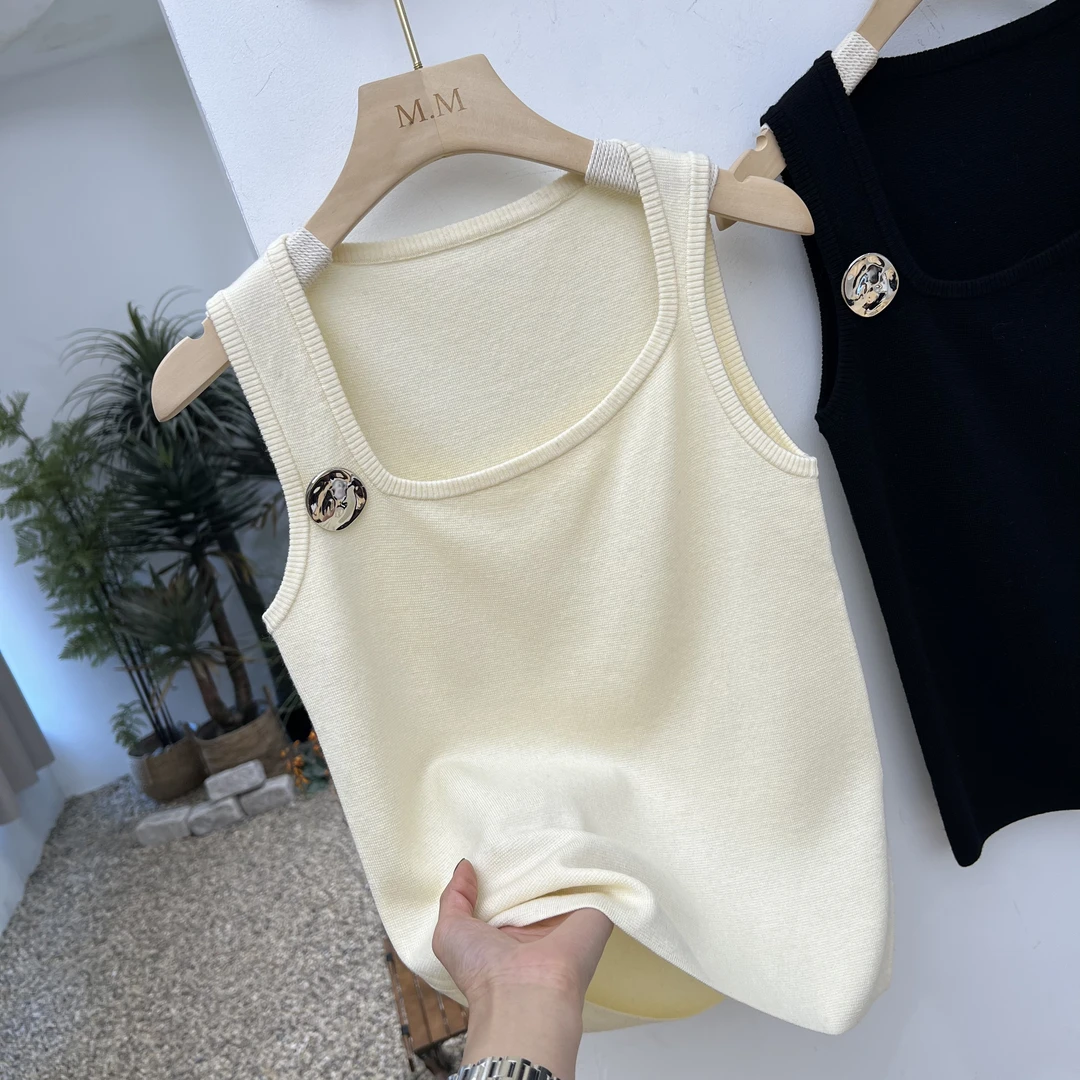 法式复古时尚羊毛方领背心纯色百搭2025通勤背带吊带上衣女