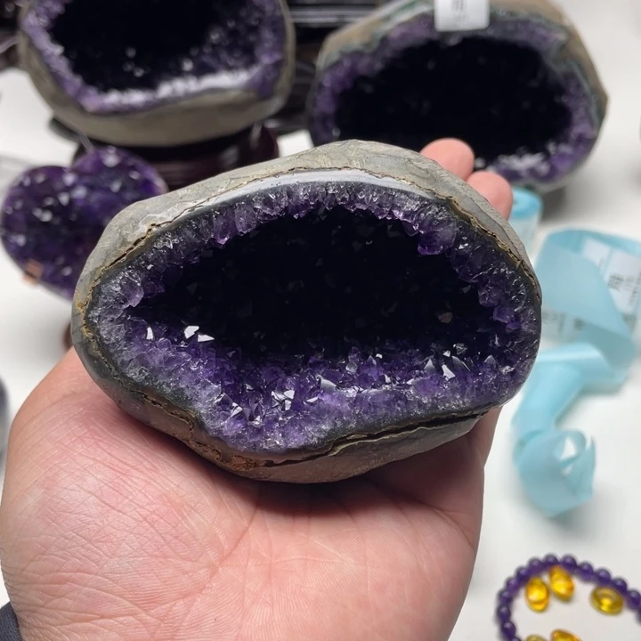 未镶嵌大型摆件（非配饰）紫晶