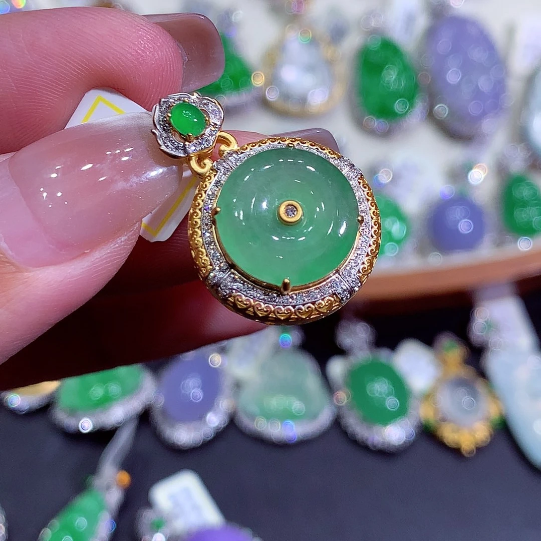 翡翠18K金镶嵌吊坠(不含链)