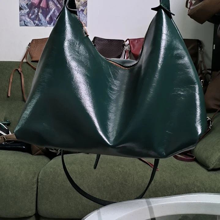 犏牛皮（革）头层牛皮真皮包包