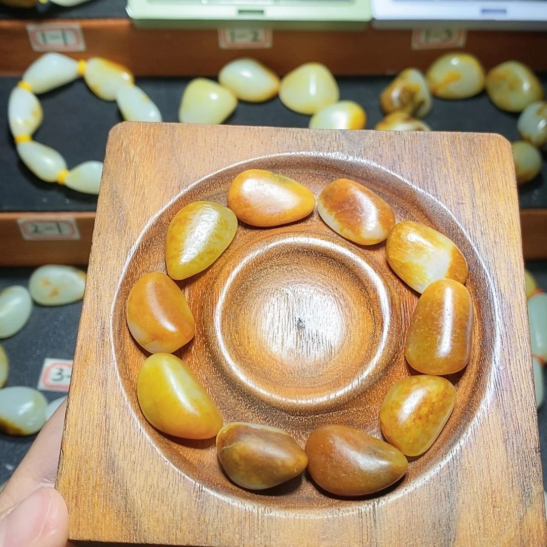 鑫***A和田玉未镶嵌手链