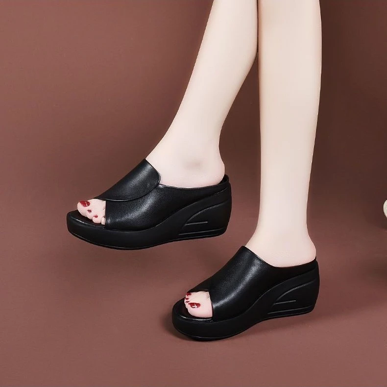 坡跟拖鞋女外穿2024夏季新款欧美风鱼嘴厚底一字拖松糕跟软皮凉拖