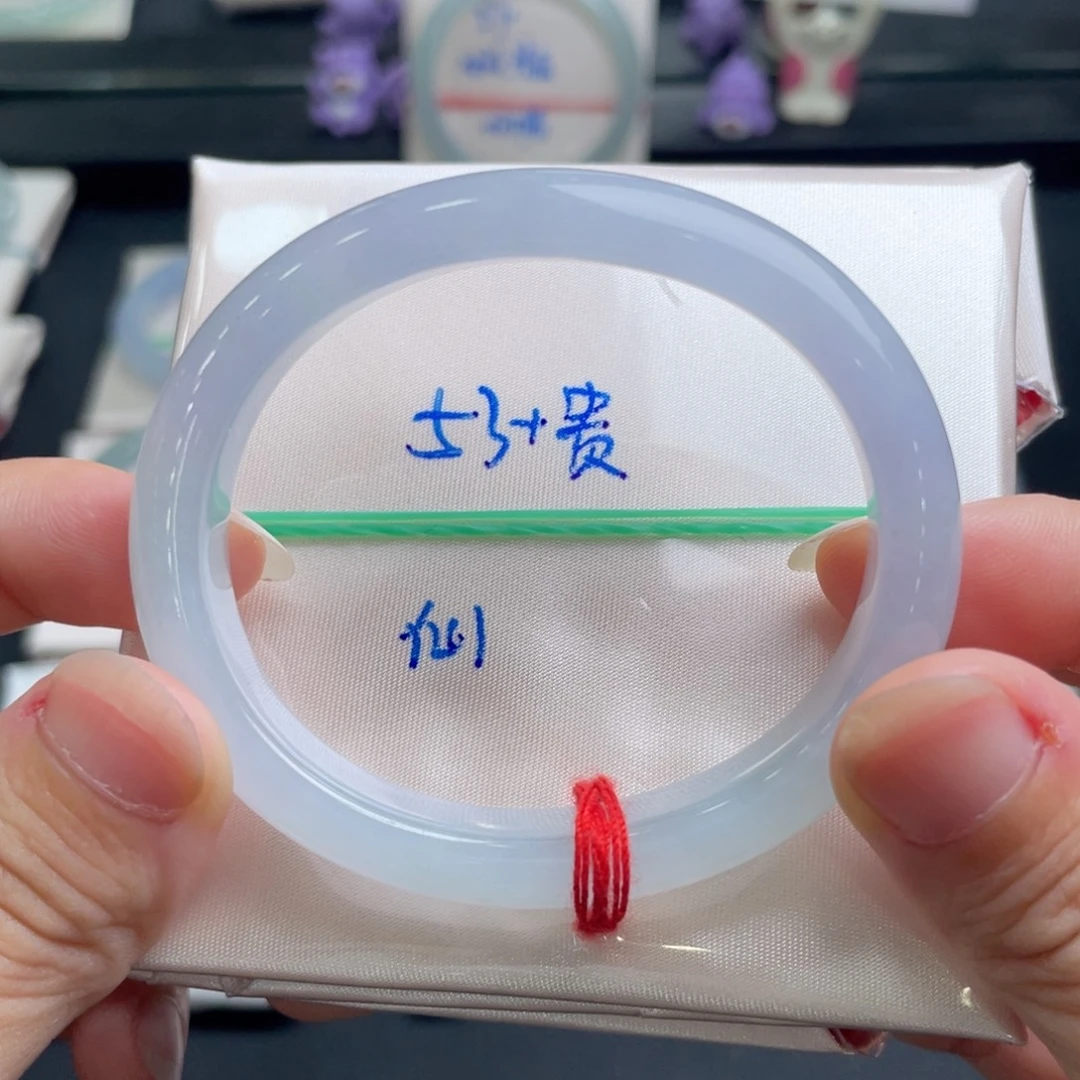 未镶嵌手镯翡翠翡翠手镯