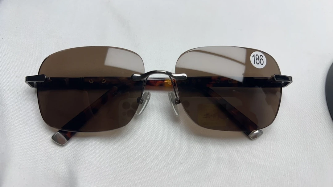 方圆款茶色石头眼镜