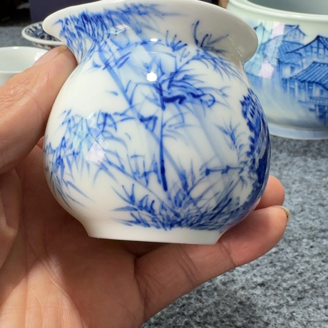 现代景德镇陶瓷手绘茶具