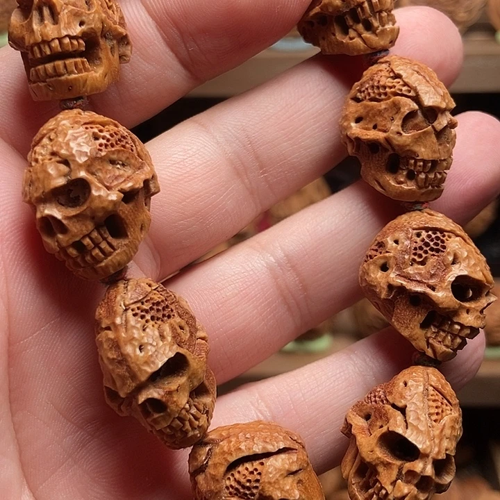 桃核手工骷髅手串