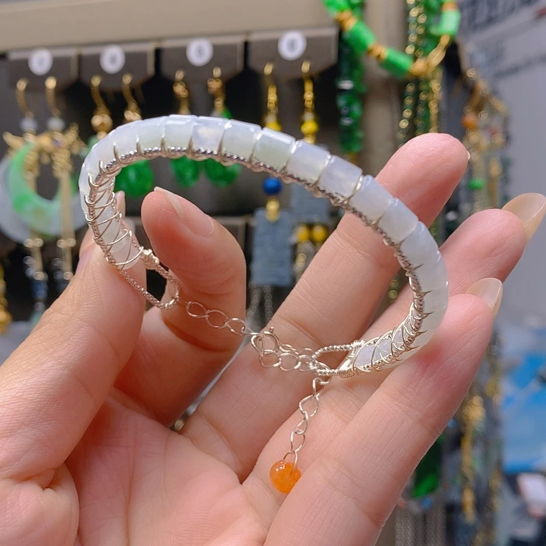 未镶嵌翡翠耳饰翡翠