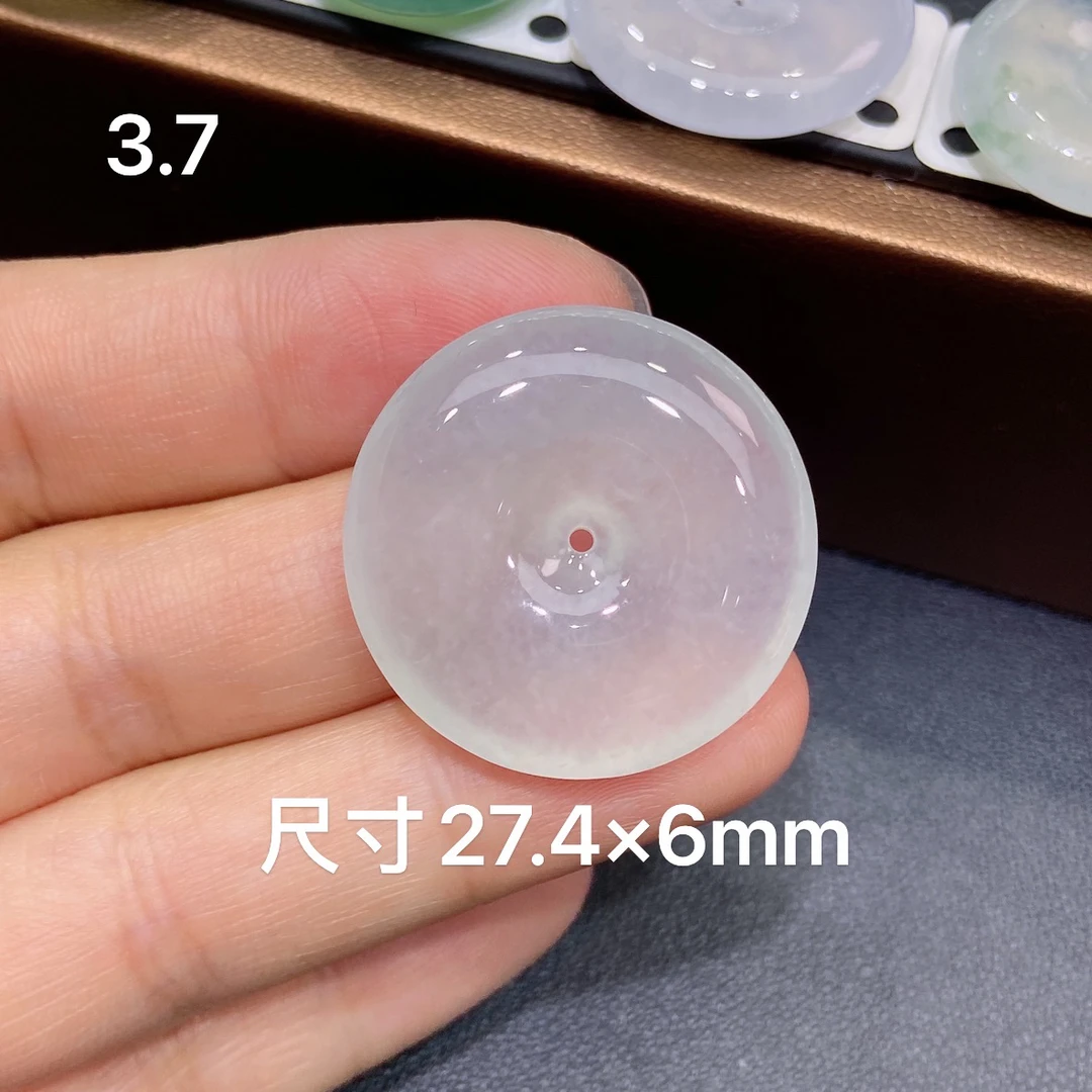 缅甸天然A货翡翠,冰种起光 白冰厚庄平安扣吊坠,精美时尚百搭L
